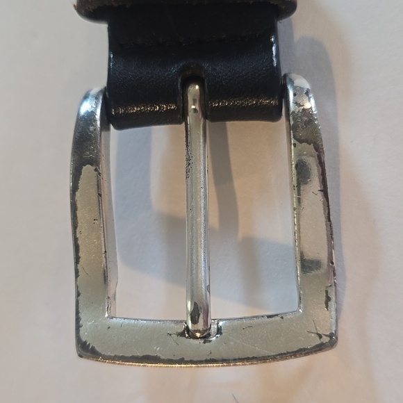 Liz Claiborne Womens Black leather belt Silver Tone Buckle Vintage Sz.40 - Picture 10 of 11